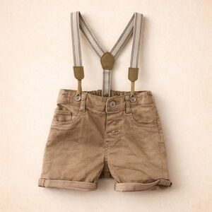 🐻 H&M KHAKI SHORTS WITH SUSPENDERS
